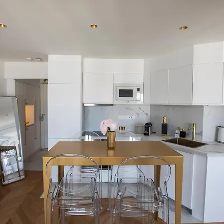 Apartment Parc Monceau By Melvane